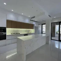 قیطریه*۱۸۰متر نوساز*دوپارکینگ*شیشه ای در نور