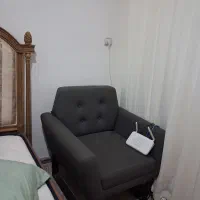 صندلی پایه فلز روکش چرم راشن
