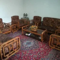 مبلمان هشت نفره با میز وسط و عسلی