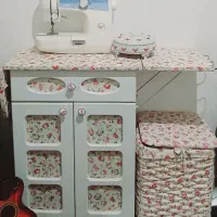 میز اتو کمدی