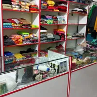 دکور مغازه لباسفروشی