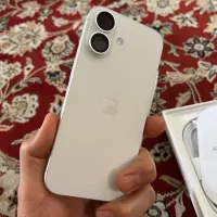 آیفون ۱۷ نرمال