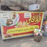 گاری فلافلی