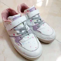 کتونی دخترانه ال سی وایکیکی سایز۳۸