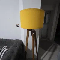 آباژور پایه چوبی