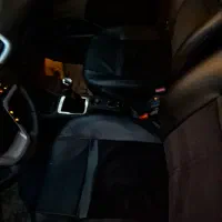 ۲۰۷ سقف فلز|خودرو سواری و وانت|قم, شهدا|دیوار