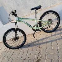 دو عدد دوچرخه ویوا و ویسا حرفه ای سایز ۲۴ و ۲۶|دوچرخه، اسکیت، اسکوتر|تربت جام, جامی|دیوار