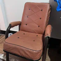 صندلی مناسب مغازه