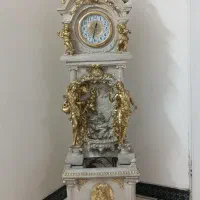 ساعت ایستاده