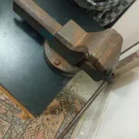 گیره صنعتی بزرگ