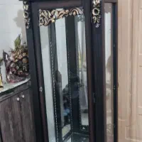 ویترین تمیز و مرتب