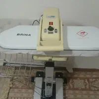 اتو بخار مارک BRINA کاملا سالم