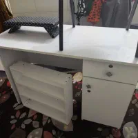 میز کاشت ناخن