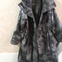 بارونی.کاپشن لی توخز.لباس پشمی .کیف .مانتو