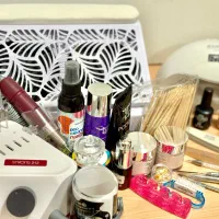 فروش وسایل ناخنکاری در حد نو