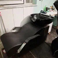 دوعددصندلی اصلاح،سرشور،میزناخن|آرایشگاه و سالن‌های زیبایی|چابهار, |دیوار