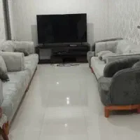 فروش منزل مسکونی با دو دهنه مغازه با بهترین لوکیشن