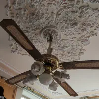 پنکه سقفی چراغدار بسیار تمیز