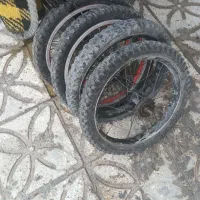 سه عدد تایر رینگ تیوپ با یک تنه