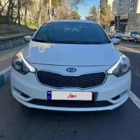 کیا سراتو ۲۰۱۵