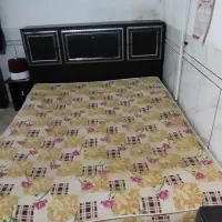 تخت دونفره