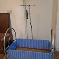 گهواره فلزی|تخت و صندلی بچه|کرج, گوهردشت|دیوار