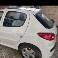 ۲عدد خودرو معاوضه با مغازه یا اپارتمان خوش جا