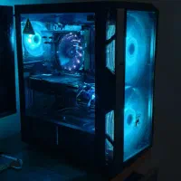 کیس گیمینگ و مهندسی