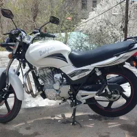 باجاج مدل ۱۴۰۴