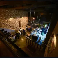 کافه با لوازم کامل ، کوی قائم