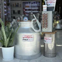 برج تقطیر عرق گیری|ظروف پخت‌وپز|شیراز, سینما سعدی|دیوار