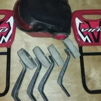 دو جفت چرخ کمکی و دوعدد پشتی