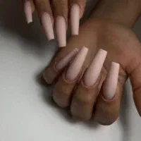خدمات تخصصی ناخن‌