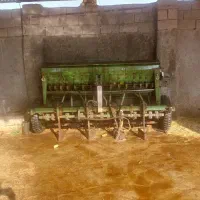 دستگاه بذرکار