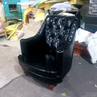 مبل تک چرمی