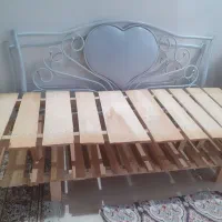 تختخواب دونفره همراه تشک