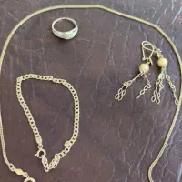 طلا ۲۰۰ بالای تابلو