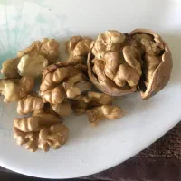 گردو صددرصد ایرانی|خوردنی و آشامیدنی|تهران, هروی|دیوار