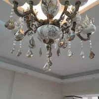 لوستر سالم در حد نو برنجی