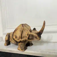 کرگدن دست ساز نو چوب راش|مجسمه، تندیس، ماکت|کرج, مهرویلا جنوبی|دیوار