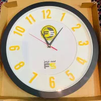 ساعت دیواری