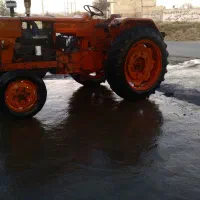 تراکتور رمانی مدل 62