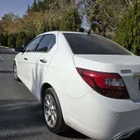 دنا پلاس توربو ۶دنده سانروفدار