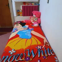 تخت وتشک وکمد نوجوان