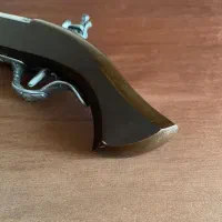 دکوری تزئینی تپانچه|مجسمه، تندیس، ماکت|تهران, قلهک|دیوار