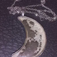 گردنبند پینترستی ماه