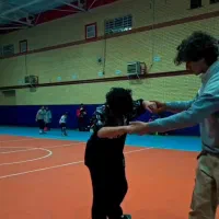 آموزش اسکیت برد در سالن