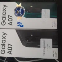 گوشی سامسونگ a07 پلمپ آکبند همراه شارژر داخل جعبه