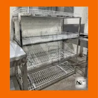 آبچکان ایستاده و دیواری