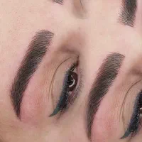 آرایش دائم صورت با ماندگاری بالا با ۶سال سابقه کار